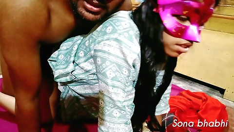 Cute brunette porn video with smooth curves and nice ass
