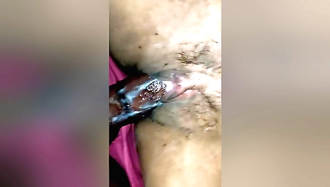 Indian slut has her hairy pussy creampied and fucked