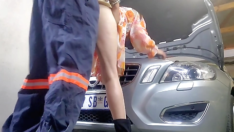 Indian teenage slut takes turns with guys and does not shy away