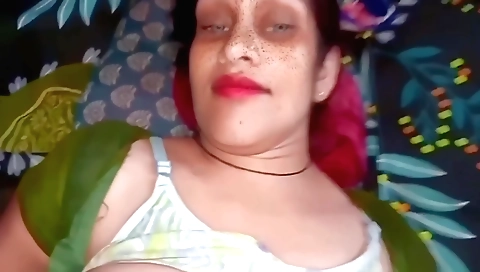 Mature milf in a homemade amateur pov video with a hot sex