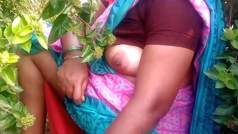 Indian amateur girl with a big booty is having fun outdoors