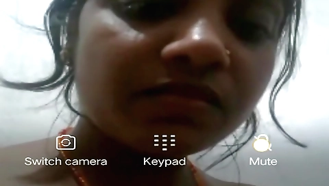 Sexy amateur bhabhi showing her big boobs on webcam