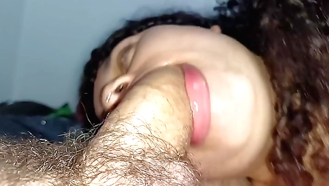 Indian girl sucks a dick and she gives a beautiful blowjob
