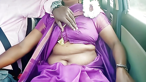 Indian girl with a sexy face is doing her best to make the driver ride