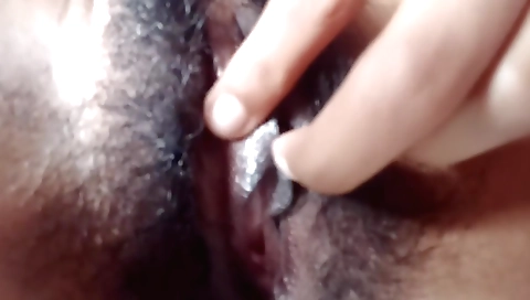 Indian amateur solo video of a hairy chick with big tits