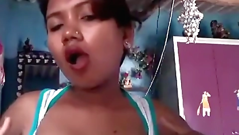 Horny brunette solo video shows her sucking off big cock