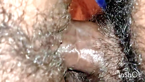 Indian hairy amateur porn video with a babe named ku pella