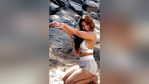 Indian babe in red dress rides a big cock outdoors