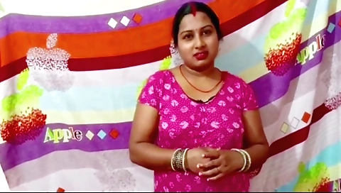 Indian chick with a big ass makes it all hot and hot