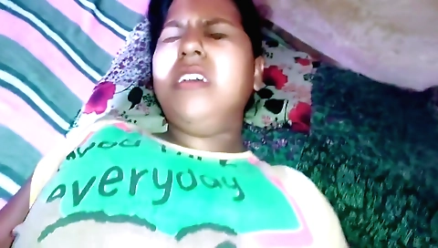 Indian babe is showing off her small tits in this video