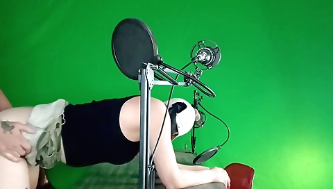 Indian teen shows her body in front of green screen