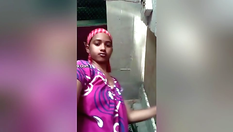Solo female - desi chick - amateur solo - amateur teen - soloensual