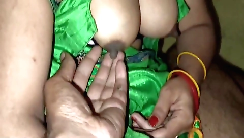 Indian teen gets fucked by a guy in a big ass porn video
