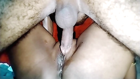 Pussy licks my aunt's body in amateur big ass webcam video