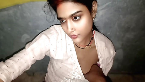 Indian babe is getting banged in many places in the house